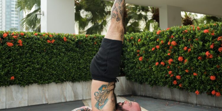 Moda XXL dla panów - sprawdź nasze propozycje męskich spodenek dresowych - X-MAG.pl spodenki meskie