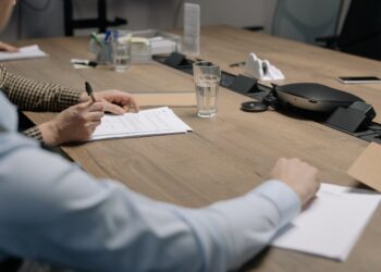 Na czym polegają poświadczenia notarialne?