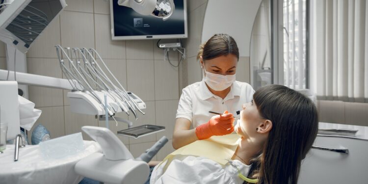 RTG zęba - co warto o nim wiedzieć? - X-MAG.pl RTG zęba – co warto o nim wiedzieć?