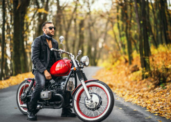 Trening siłowy a jazda motocyklem. Dlaczego warto mieć dobrą kondycję?