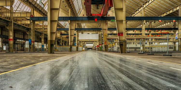 Czym charakteryzują się silosy nierdzewne?