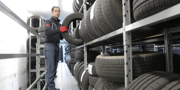 Opony do wozideł - gdzie warto je kupić? - X-MAG.pl opony przemyslowe