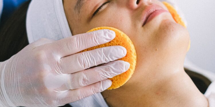 Szkoła kosmetyczna - czym kierować się przy wyborze? - X-MAG.pl kosmetyczna szkola