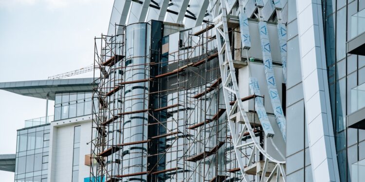 rusztowanie budynku