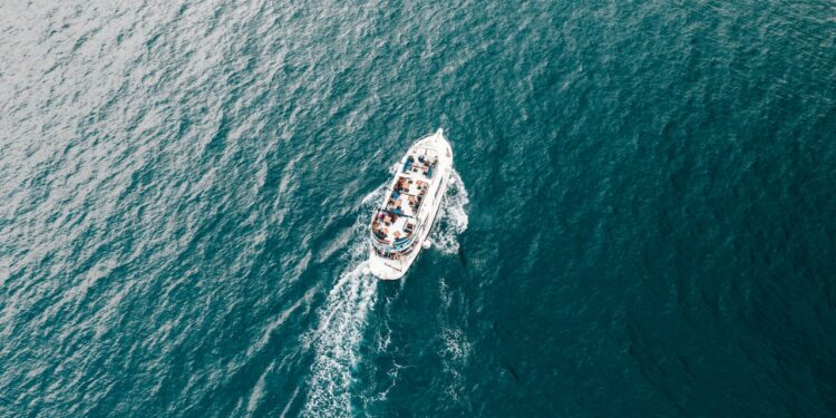 Jak wyruszyć w morską przygodę życia? - X-MAG.pl rejs statkiem