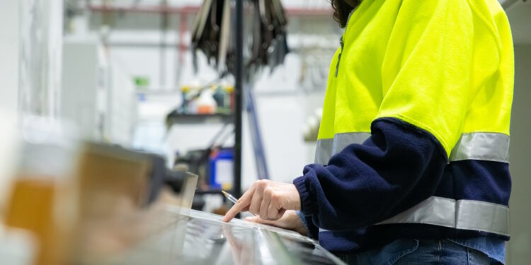 Na czym polegają badania wytrzymałościowe? - X-MAG.pl badania wytrzymalosciowe materialow